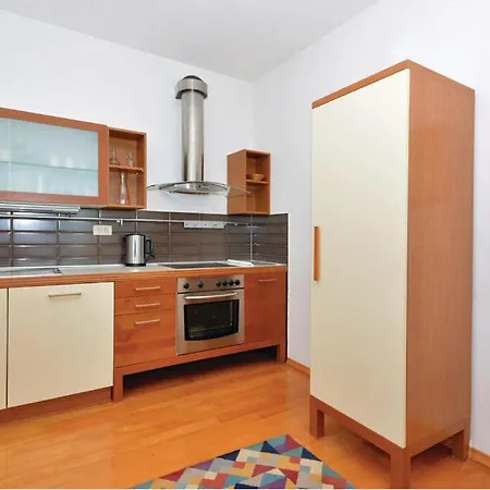 Oliva Allegra * Split