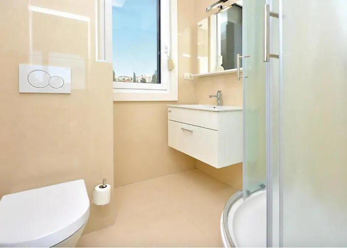 Oliva Allegra Lägenhet